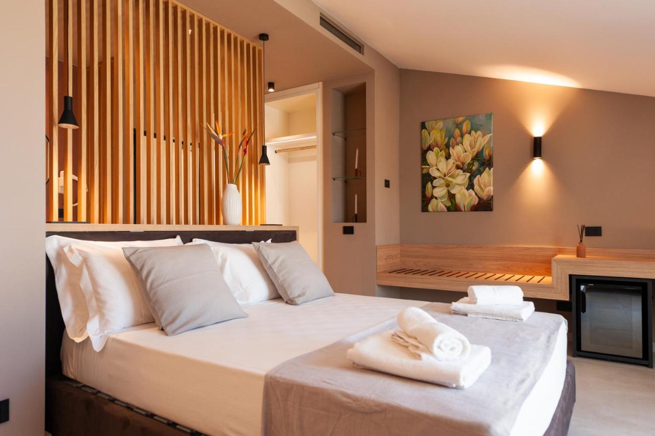 Limen Wellness Hotel & Spa Кампофеличе-ди-Роччелла Экстерьер фото