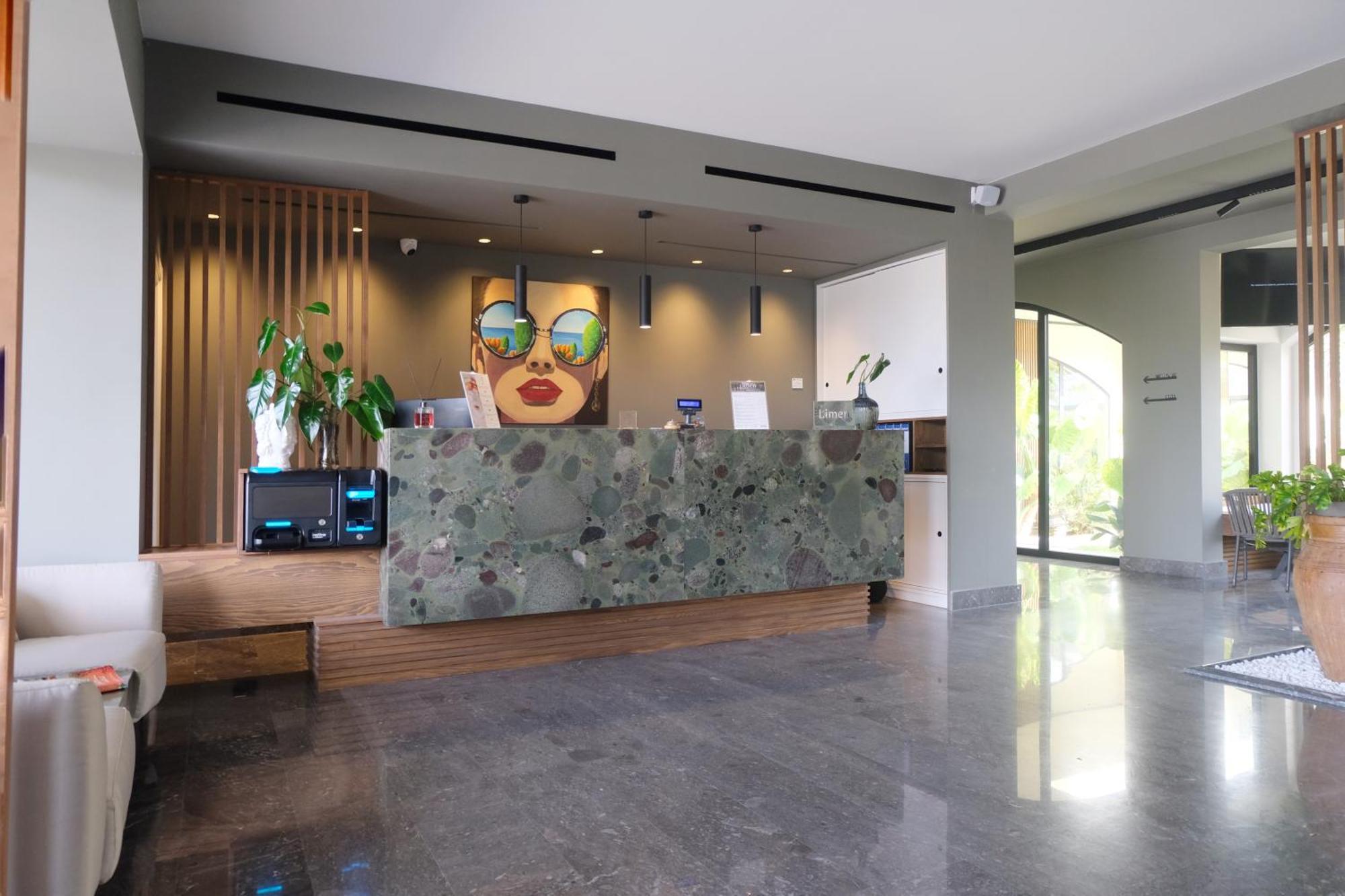 Limen Wellness Hotel & Spa Кампофеличе-ди-Роччелла Экстерьер фото